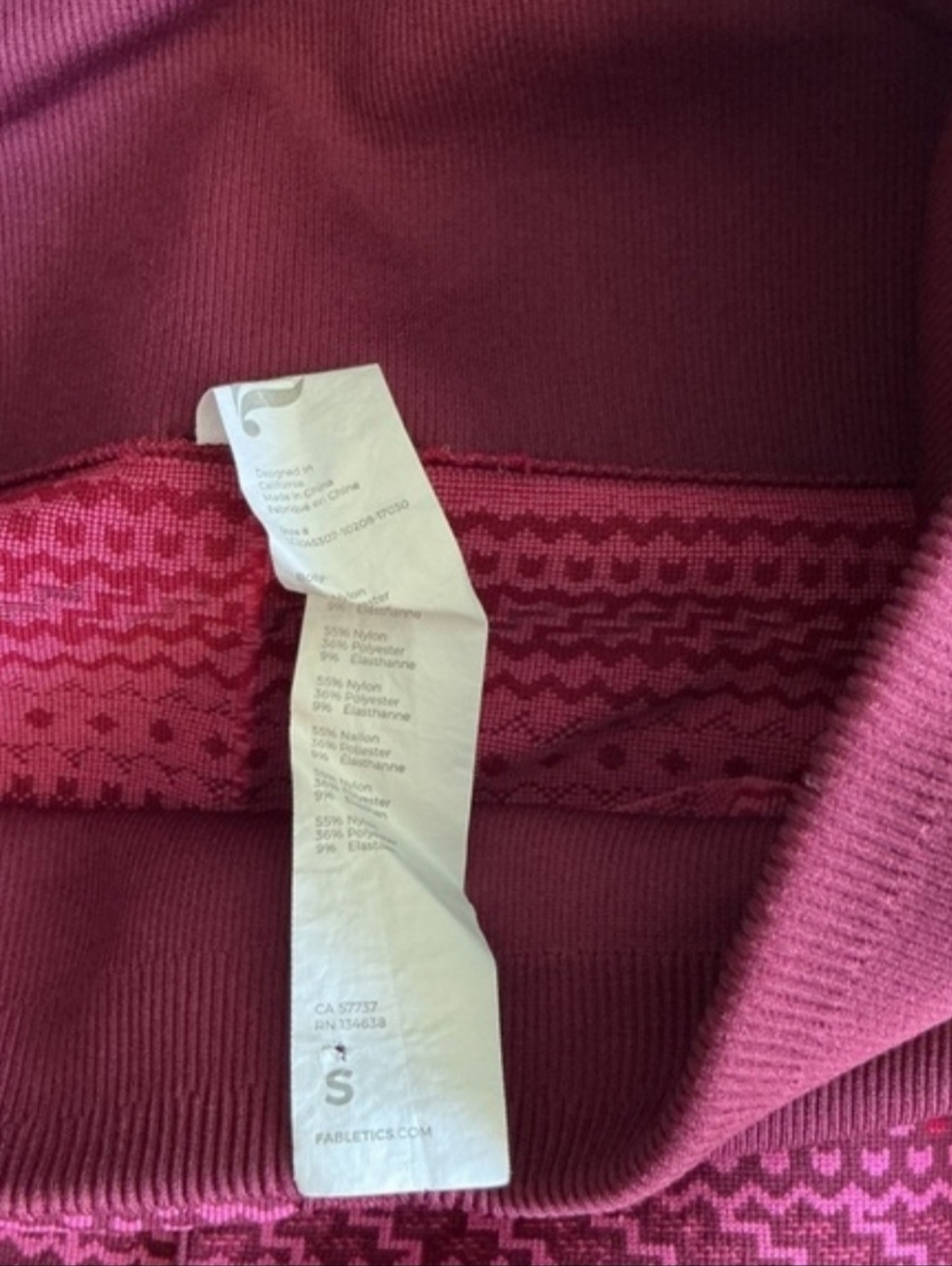 Fabletics Berry Pink Patterned Seamless Set - Picture 7 of 8